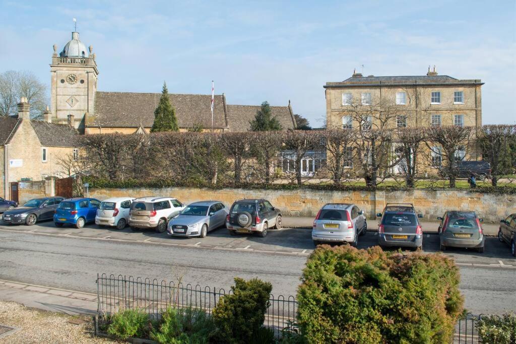 Historic Cotswold Chic Style For Uk Staycation Bourton-on-the-Water Екстер'єр фото