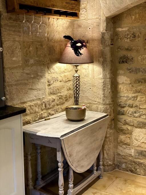 Historic Cotswold Chic Style For Uk Staycation Bourton-on-the-Water Екстер'єр фото