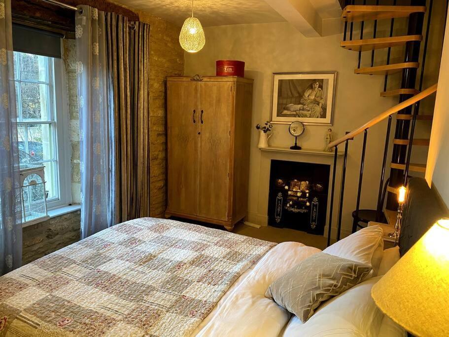 Historic Cotswold Chic Style For Uk Staycation Bourton-on-the-Water Екстер'єр фото